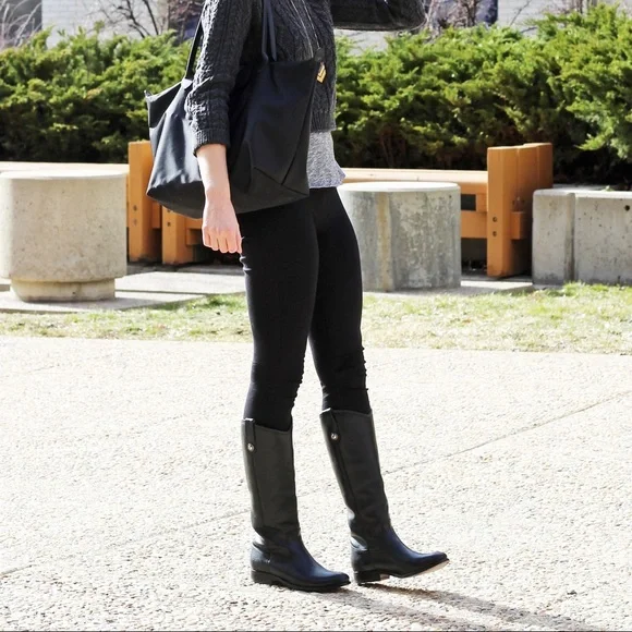 Frye black leather Melissa Button tall boot size 6.5 - Picture 13 of 13